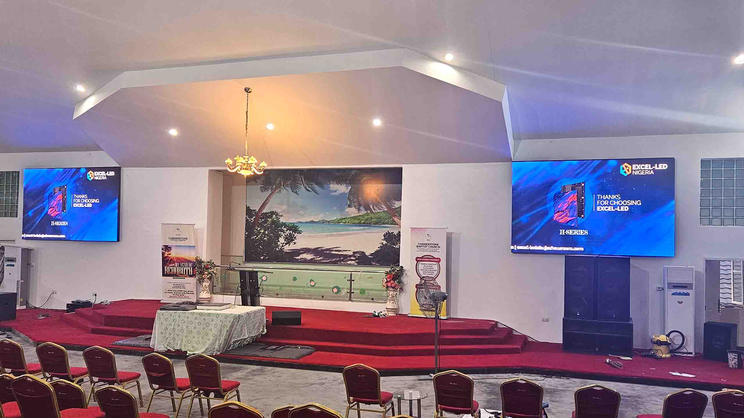 Projects church led screen 31